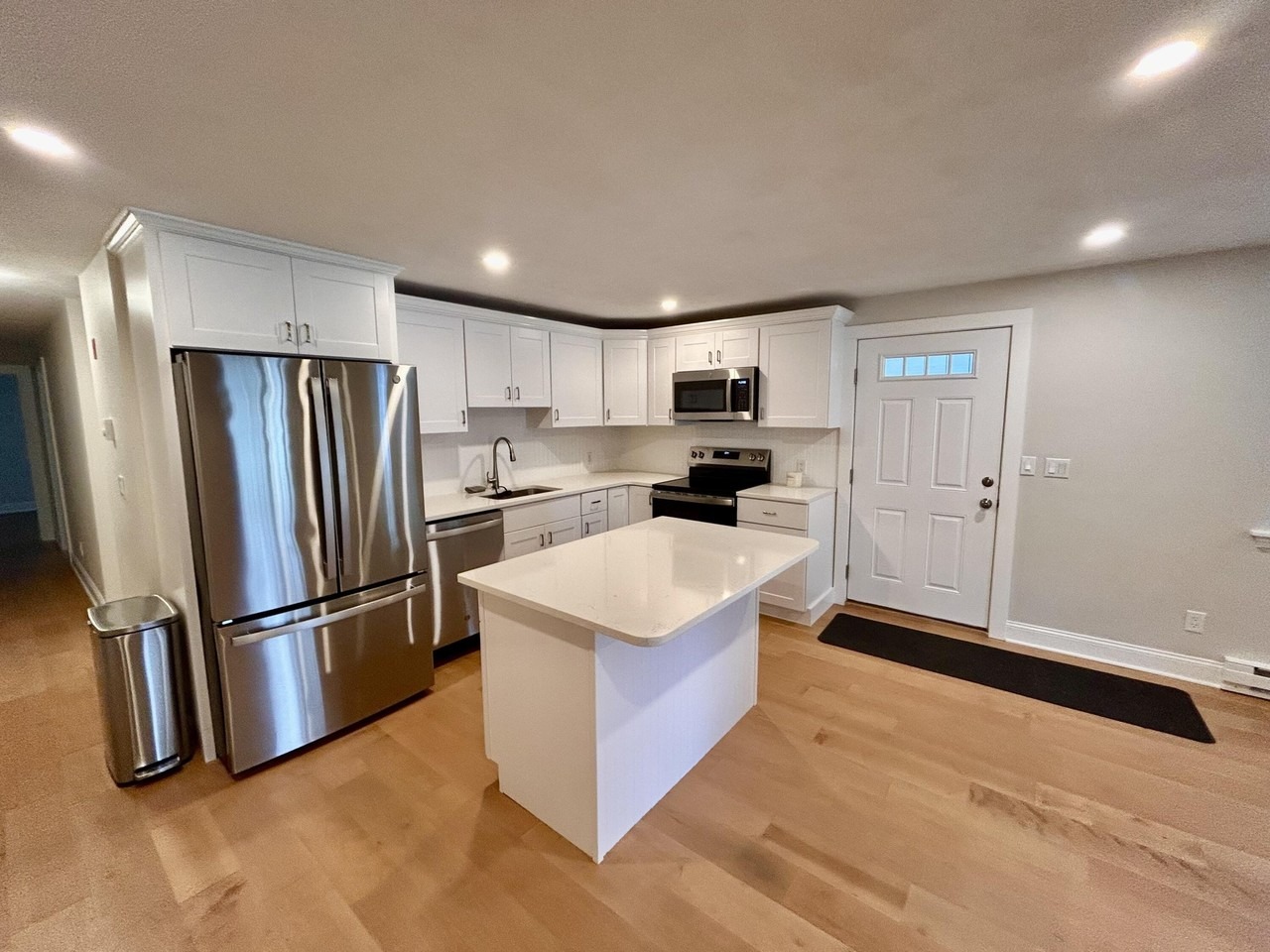 70 Cape Dr #5B - Photo 3 of 22