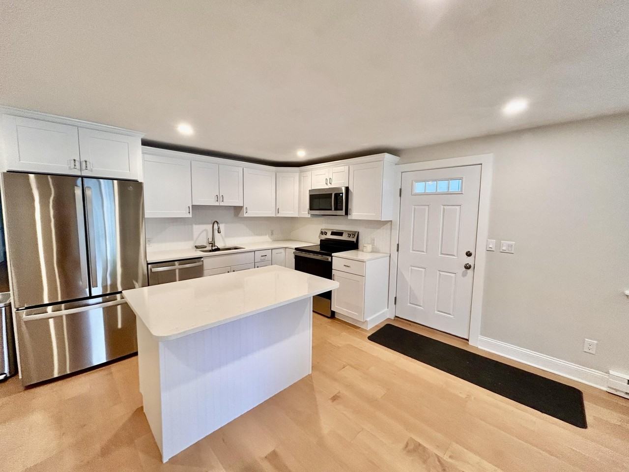 70 Cape Dr #5B - Photo 4 of 22