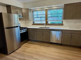 featured image of 1334 Woodview Ln #2E