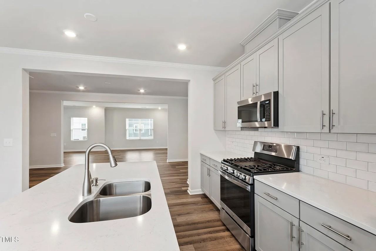 2137 Terrawood Dr #178 - Photo 2 of 44