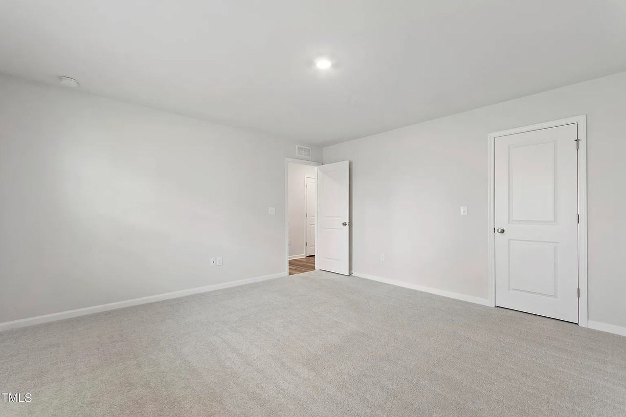 2137 Terrawood Dr #178 - Photo 5 of 44