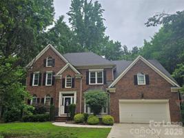 featured image of 8800 Ferngrove Ct