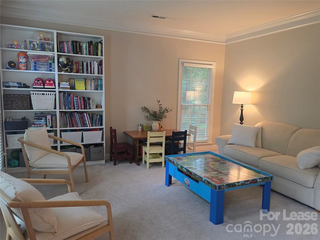 8800 Ferngrove Ct - Photo 3 of 13