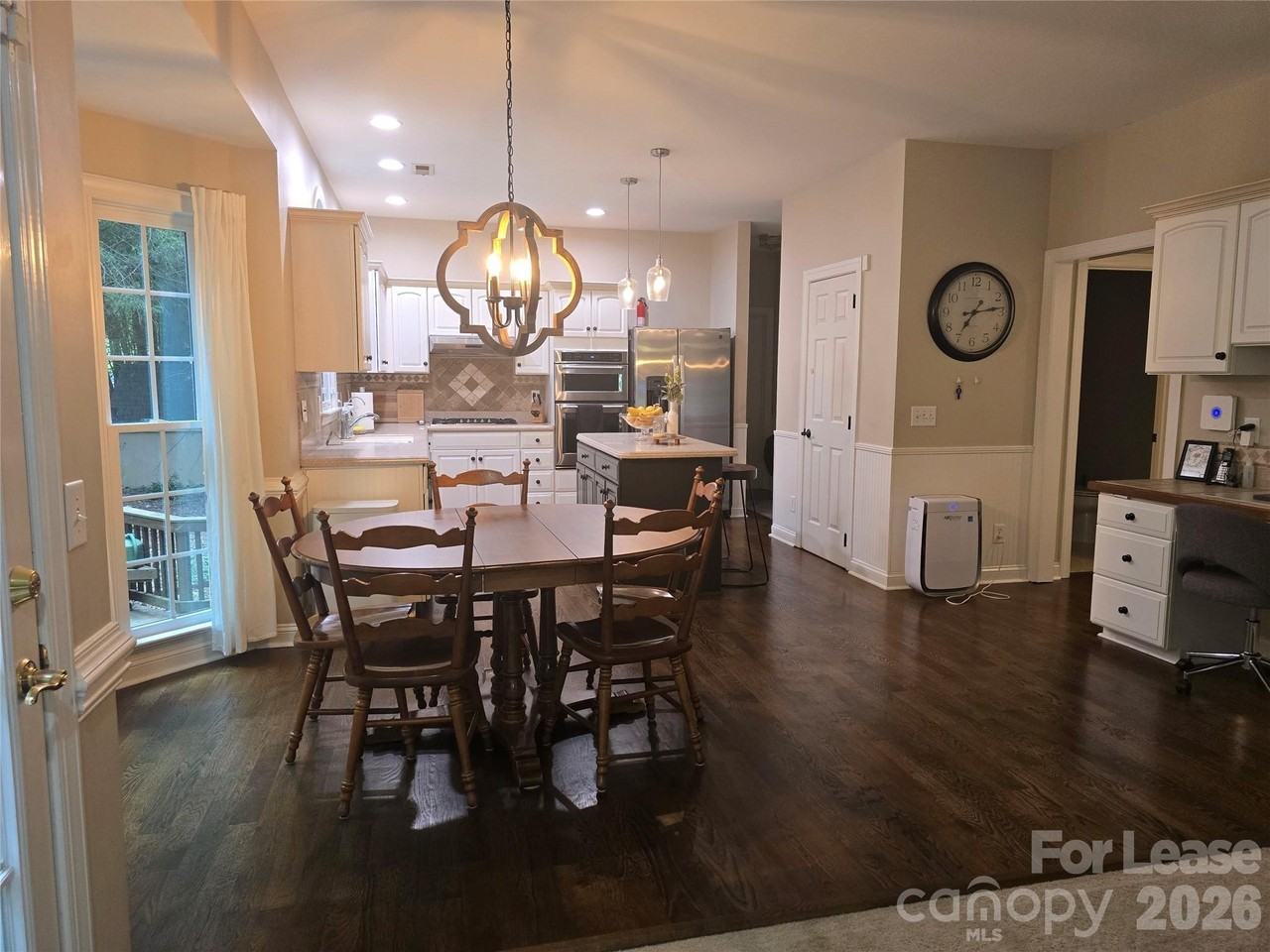8800 Ferngrove Ct - Photo 6 of 13