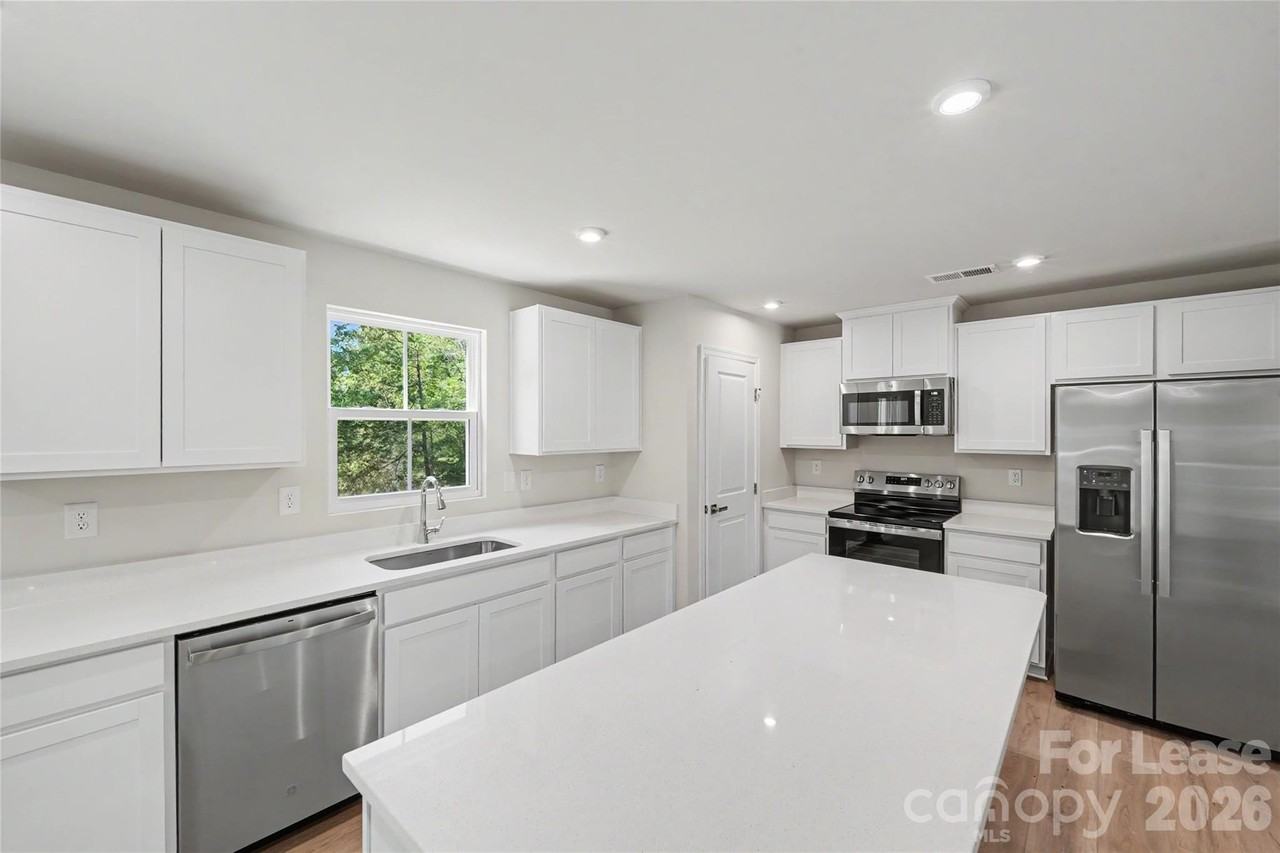 10051 Florentine Way - Photo 4 of 28