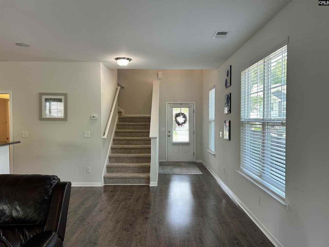 309 Lanyard Ln - Photo 5 of 50