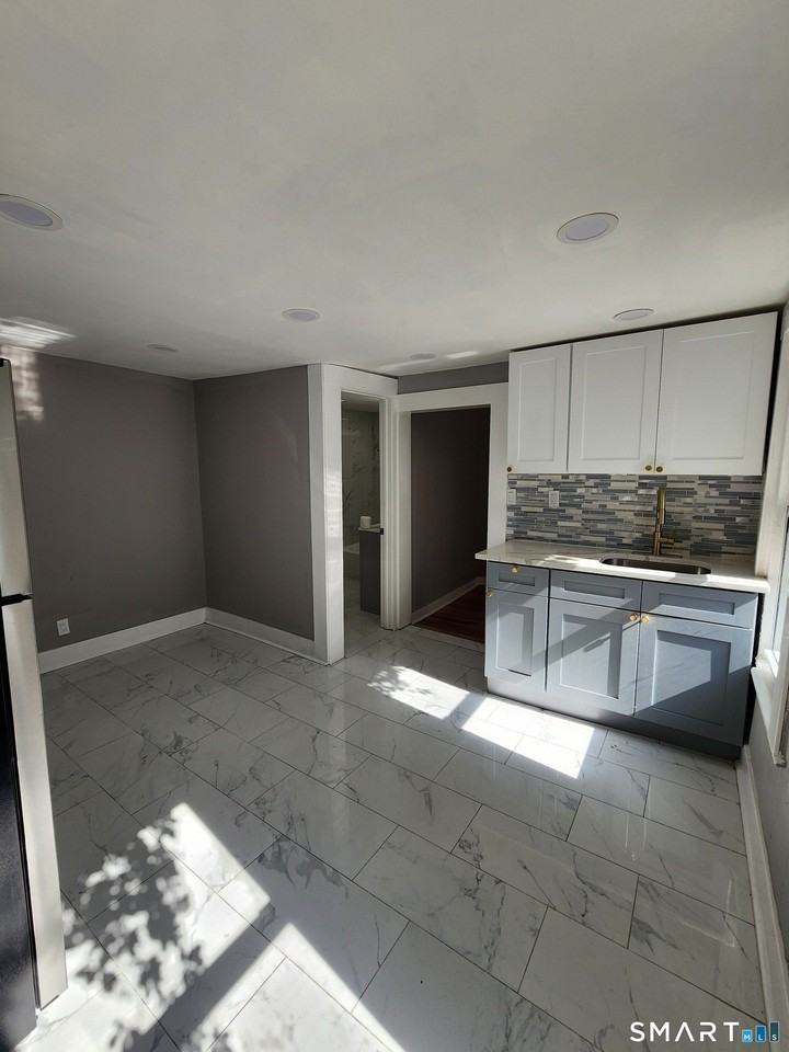 87 Spring St #2 - Photo 2 of 9