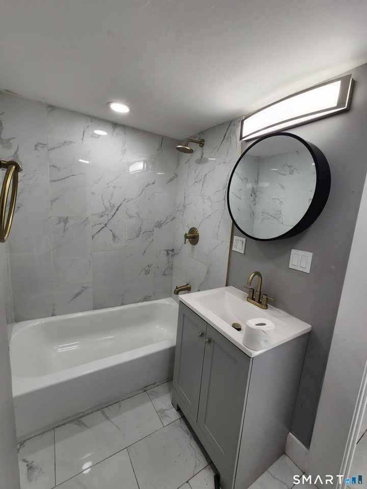 87 Spring St #2 - Photo 4 of 9