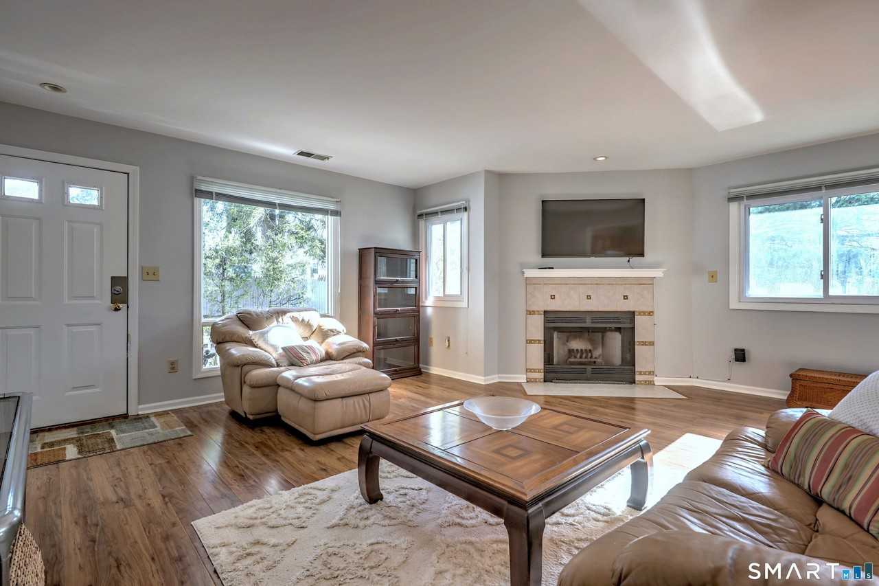 510 E Main St #111 - Photo 5 of 22