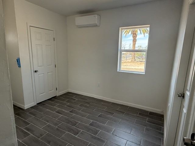 4757 S 7th Ave #1 - Photo 2 of 5