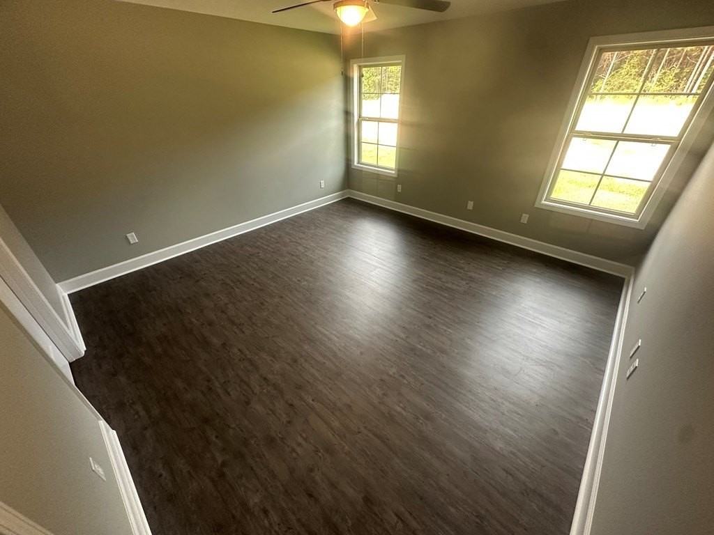 1753 Jordon Ave - Photo 3 of 4