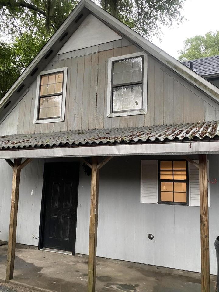 10 Racetrack Rd Ne