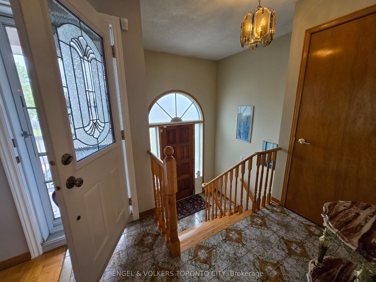 59 Sawmill Rd - Photo 2 of 18