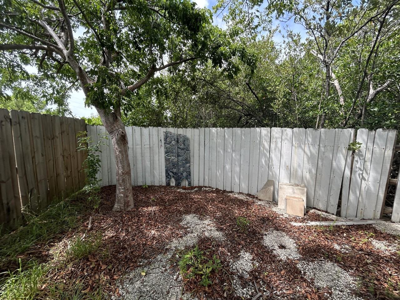 100 Sunset Rd - Photo 4 of 31