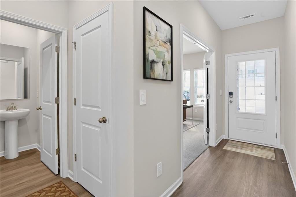6929 Winchester Pl - Photo 2 of 35