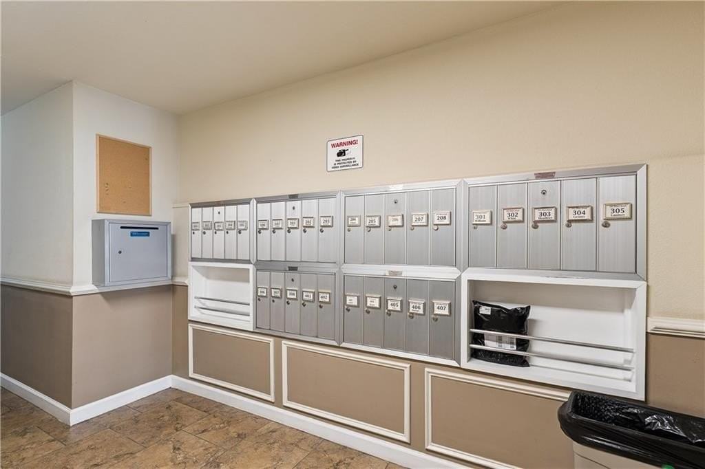 395 Pharr Rd Ne #308 - Photo 3 of 29