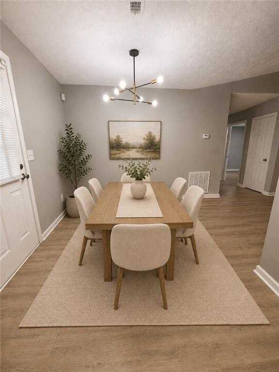 8011 Trinity Park Dr - Photo 3 of 6