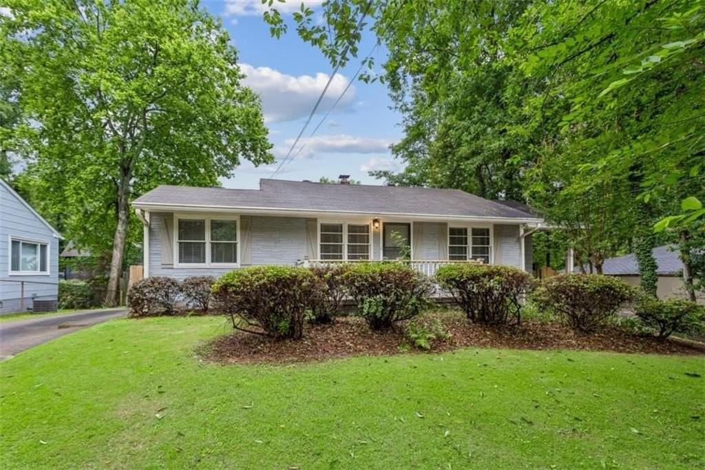 1910 La Dawn Ln Nw - Photo 2 of 28