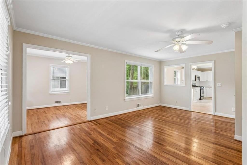1910 La Dawn Ln Nw - Photo 5 of 28