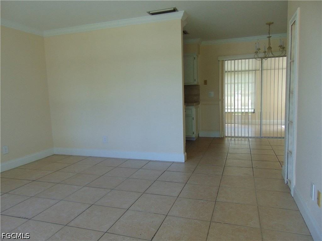 117 Stetson St - Photo 5 of 21