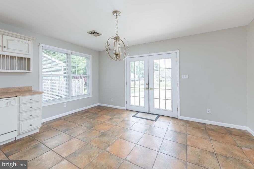 1304 Clearbrook Ave - Photo 5 of 17