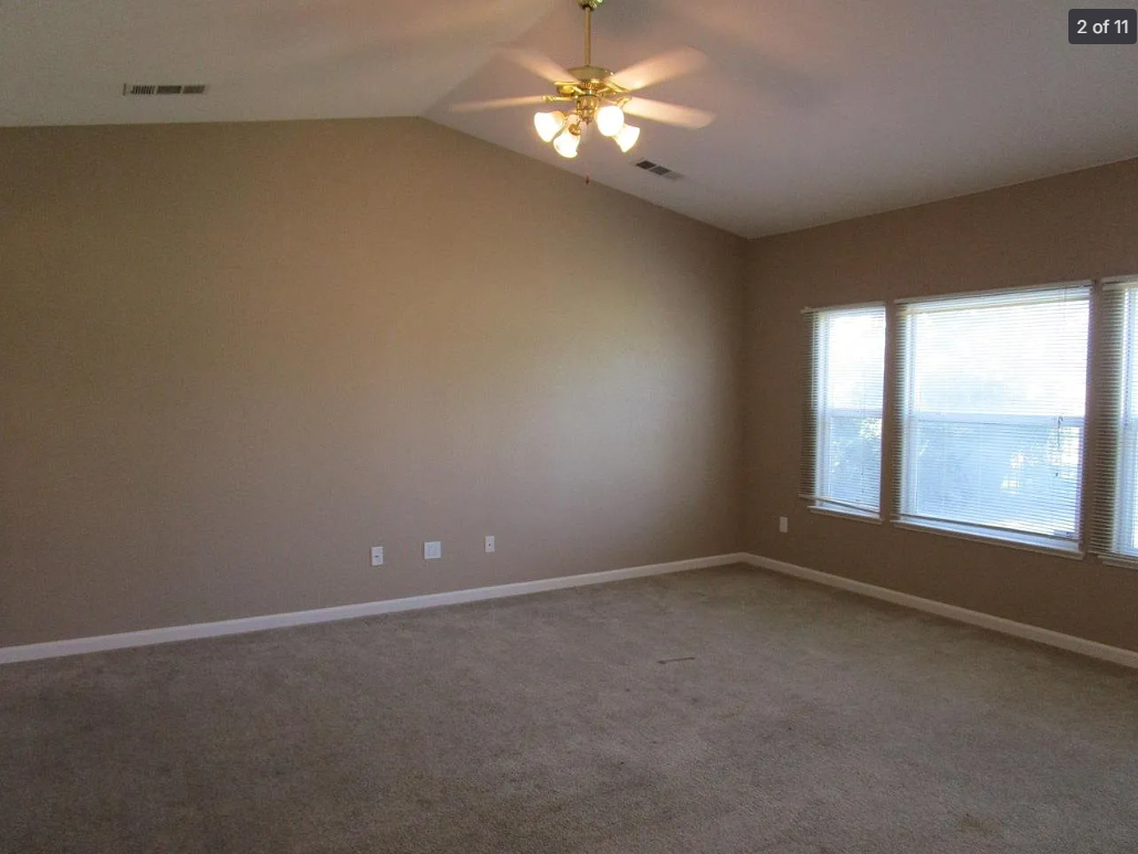 967 Golf Ave #1 - Photo 2 of 10
