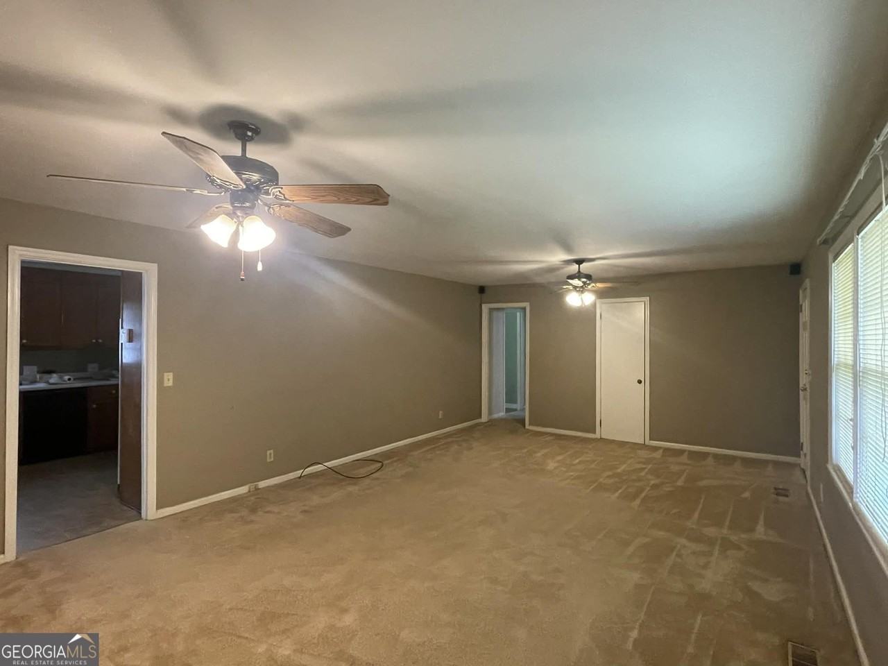 311 Brookhaven Dr - Photo 2 of 8