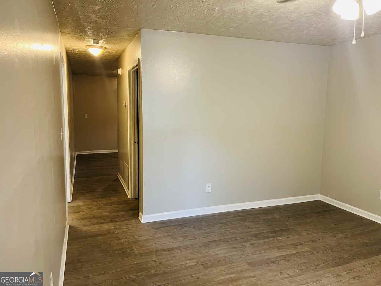 227 Bay St Ne #227 - Photo 4 of 20