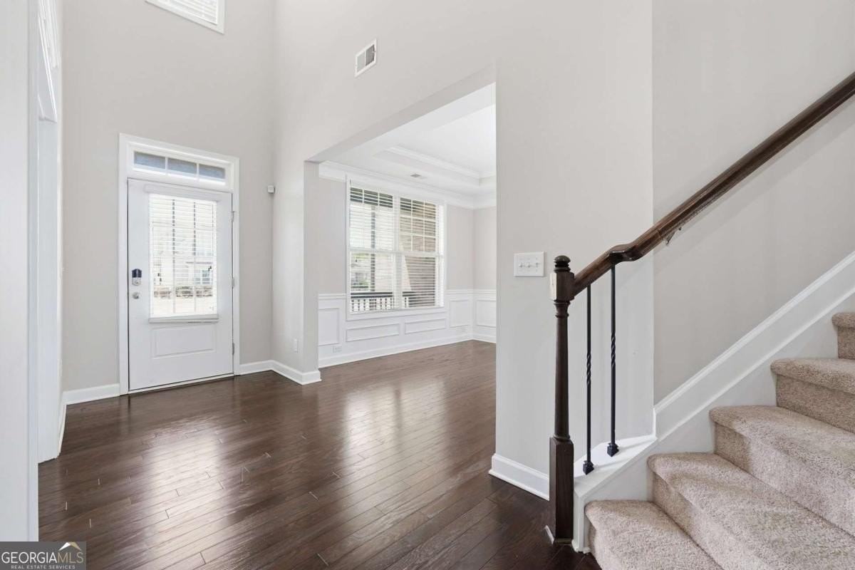 304 Cochin Dr - Photo 7 of 50