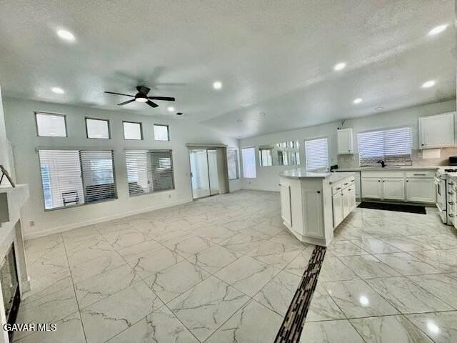 44543 Overland Ave - Photo 3 of 12