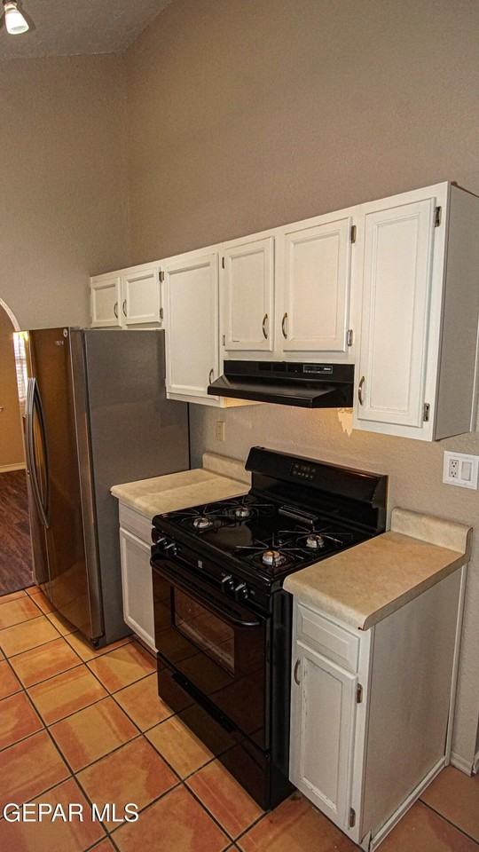 4553 Gen Maloney Cir - Photo 7 of 22