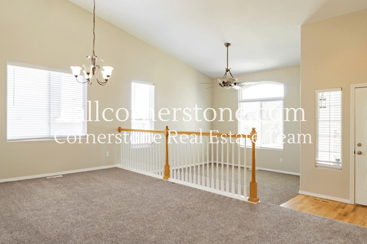6434 Cool Mountain Dr #1 - Photo 6 of 35