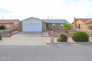 featured image of 11052 Middledale St