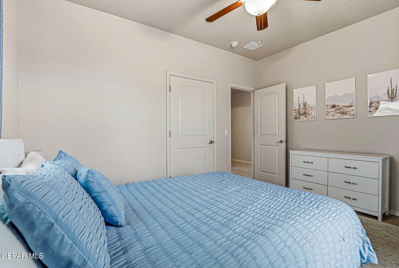 7120 Falling Leaf Cir - Photo 6 of 42