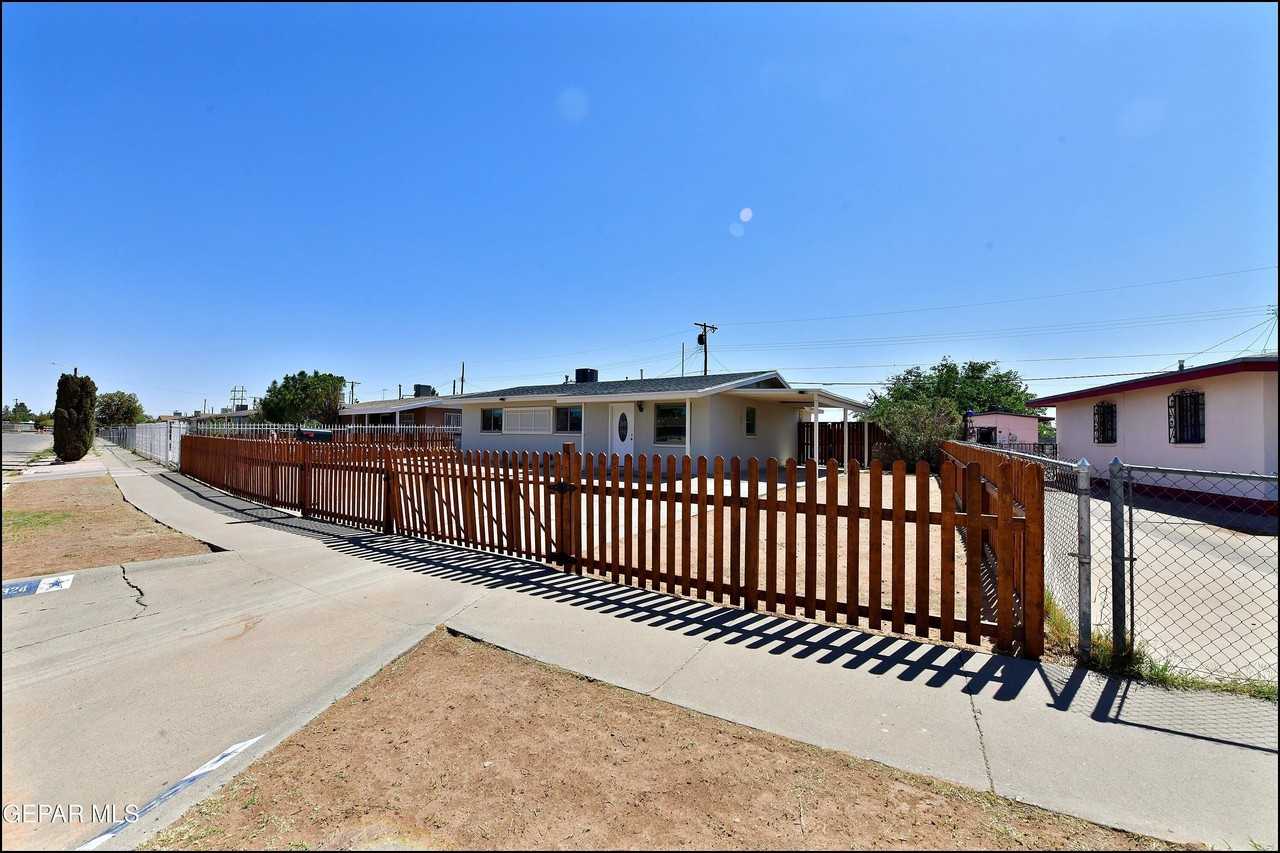 10324 Newport Dr