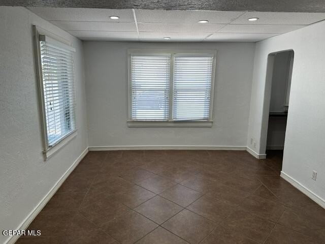 4222 Pershing Dr - Photo 5 of 32
