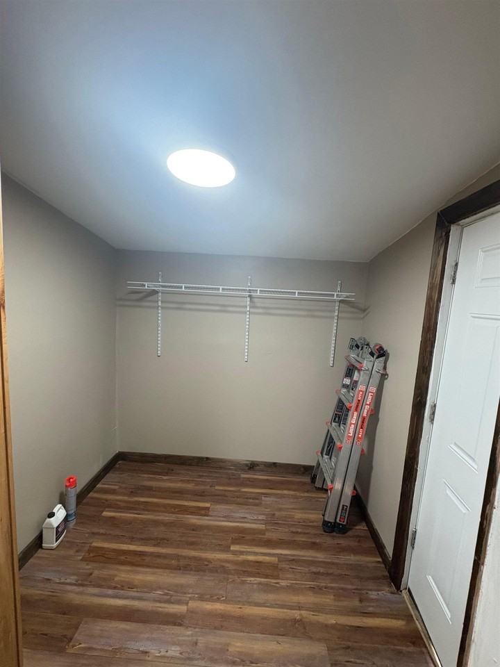 159 Nash St - Photo 2 of 8
