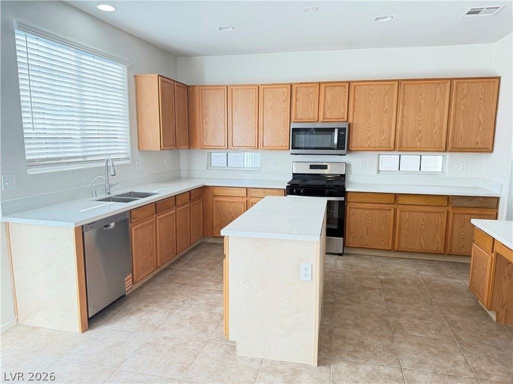 5306 Spring Canyon St - Photo 2 of 23