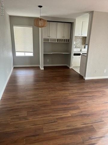 870 Avenue B #205 - Photo 4 of 11