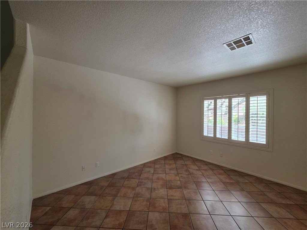 10021 Via Toro Ave - Photo 6 of 50