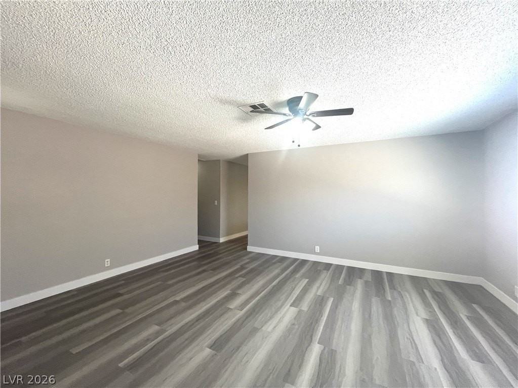 3801 Valley Forge Ave - Photo 5 of 46