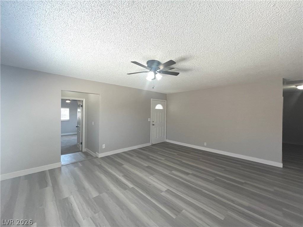 3801 Valley Forge Ave - Photo 7 of 46