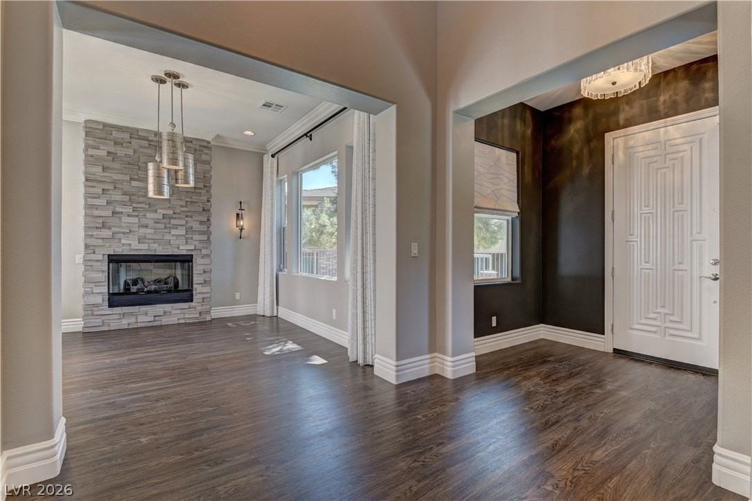 11280 Granite Ridge Dr #1041 - Photo 4 of 40