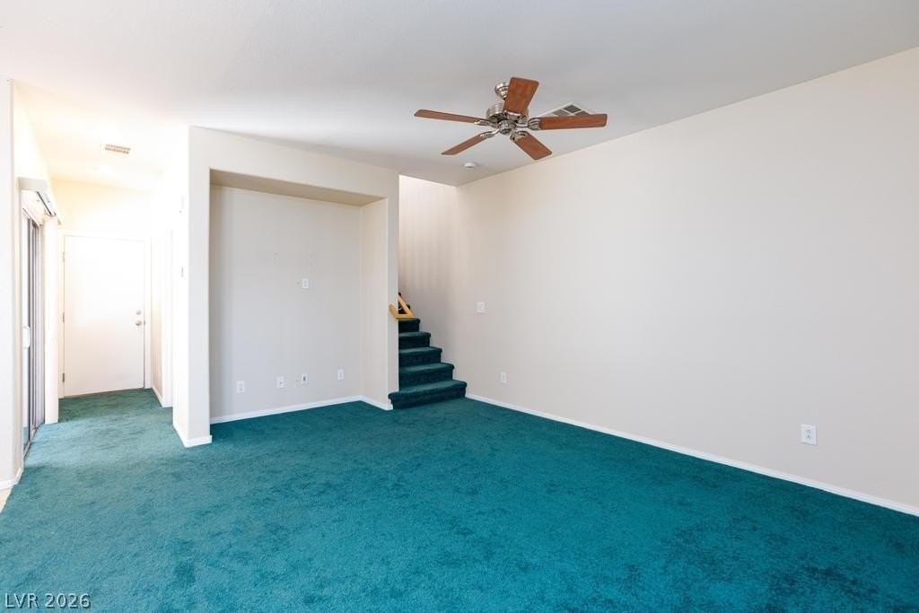 944 Douglas Flat Pl - Photo 6 of 21