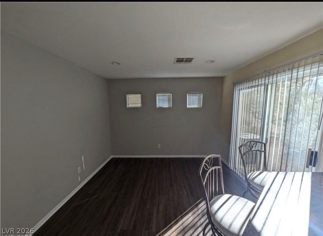 10413 Coyote Cub Ave - Photo 3 of 15