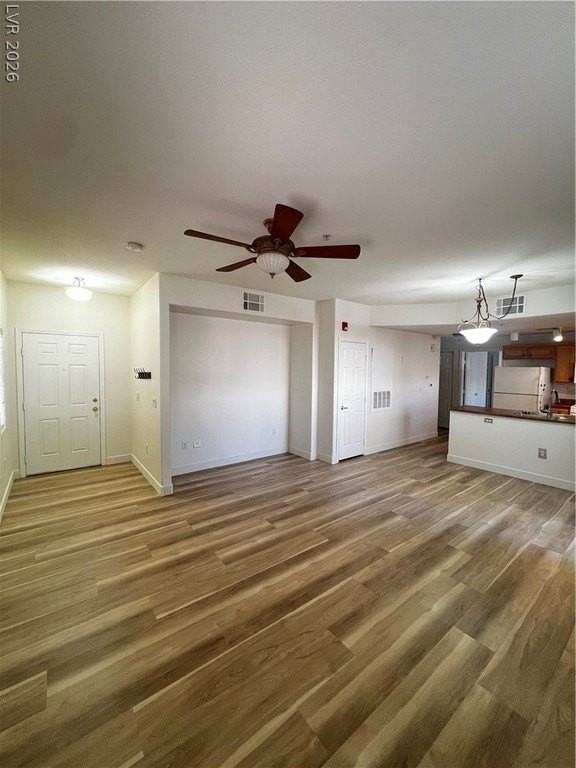 3915 Legend Hills St #104 - Photo 3 of 15