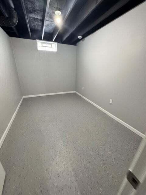 175 Rockwell Ave - Photo 6 of 16
