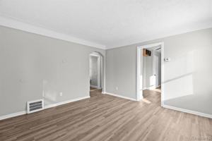 featured image of 19450 Heyden St