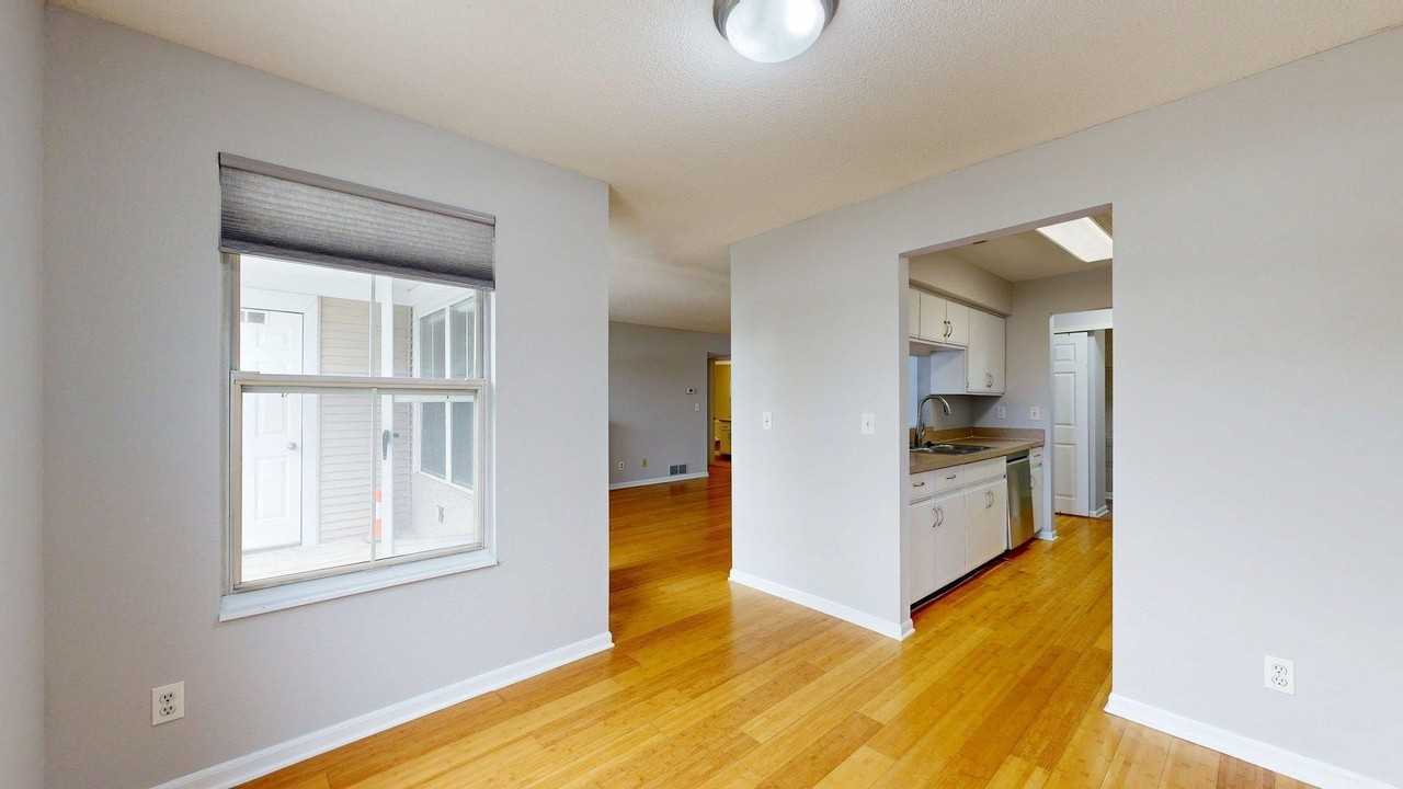 103 Fieldcrest St #301 - Photo 6 of 13