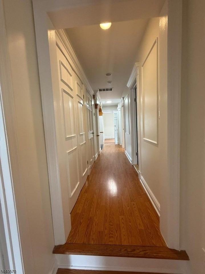 143 Elmer St - Photo 3 of 9